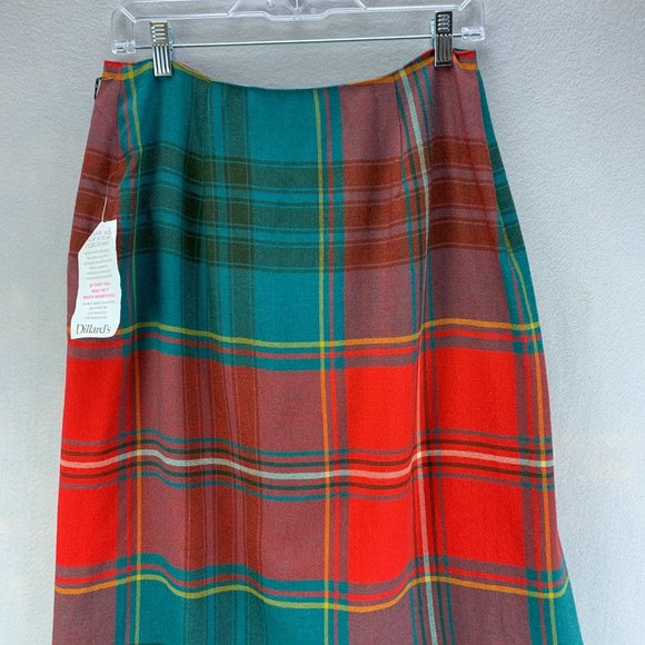 **SOLD**Vintage Ralph Lauren Skirt Womens 12 Wool Plaid Fringe Long Wrap Red - Picture 7 of 16